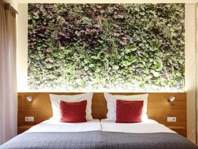 Hotel Martha